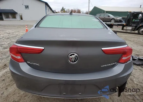 2018 Buick Lacrosse Essence из США, поврежденный, VIN 1G4ZP5SS4JU137785